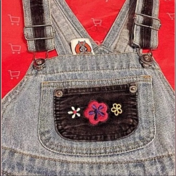 Warner Bros. Other - Looney Tunes girls 6 bib denim JEAN overalls EUC